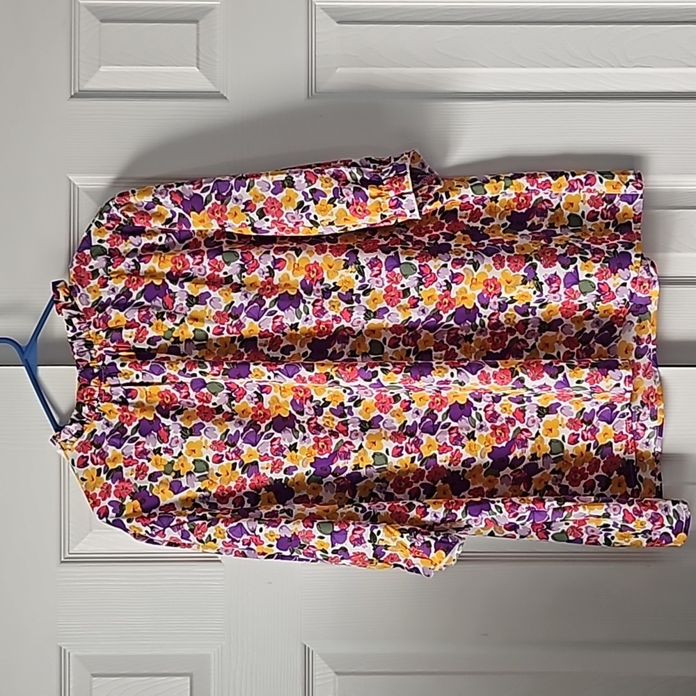 Vibrant and flowy mulit colored Blouse. Size 2xl
